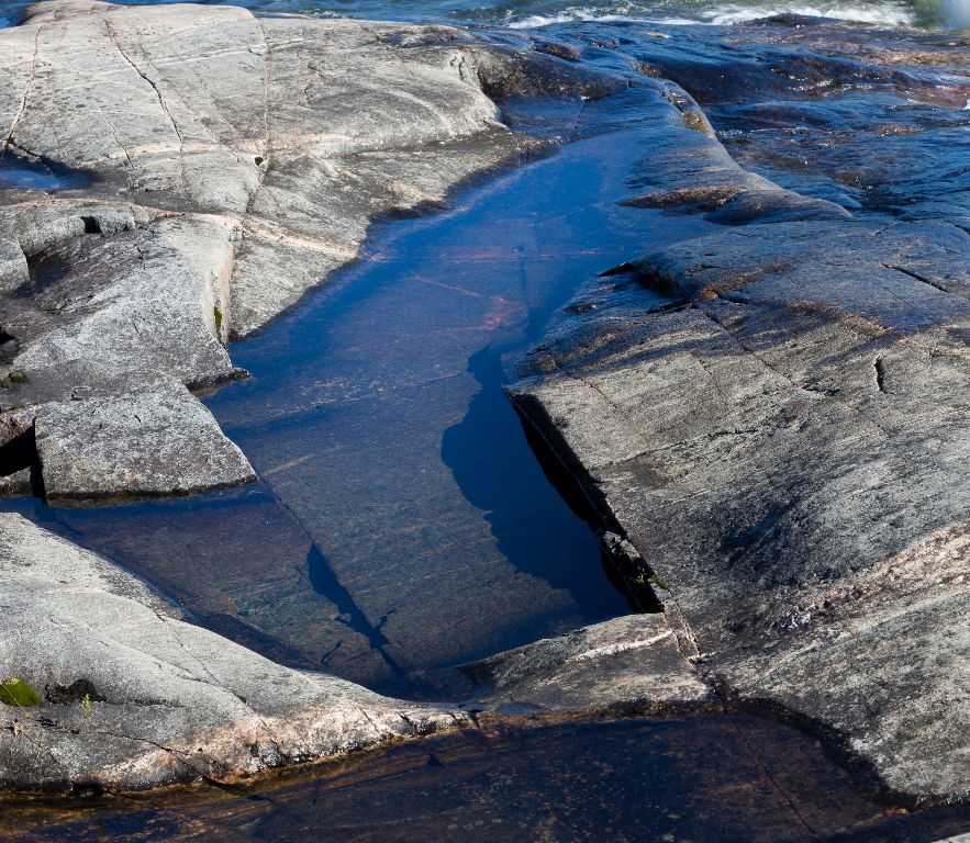 Rock Pool at Katherines Cove, Lake Superior Provincial Park, Ontario